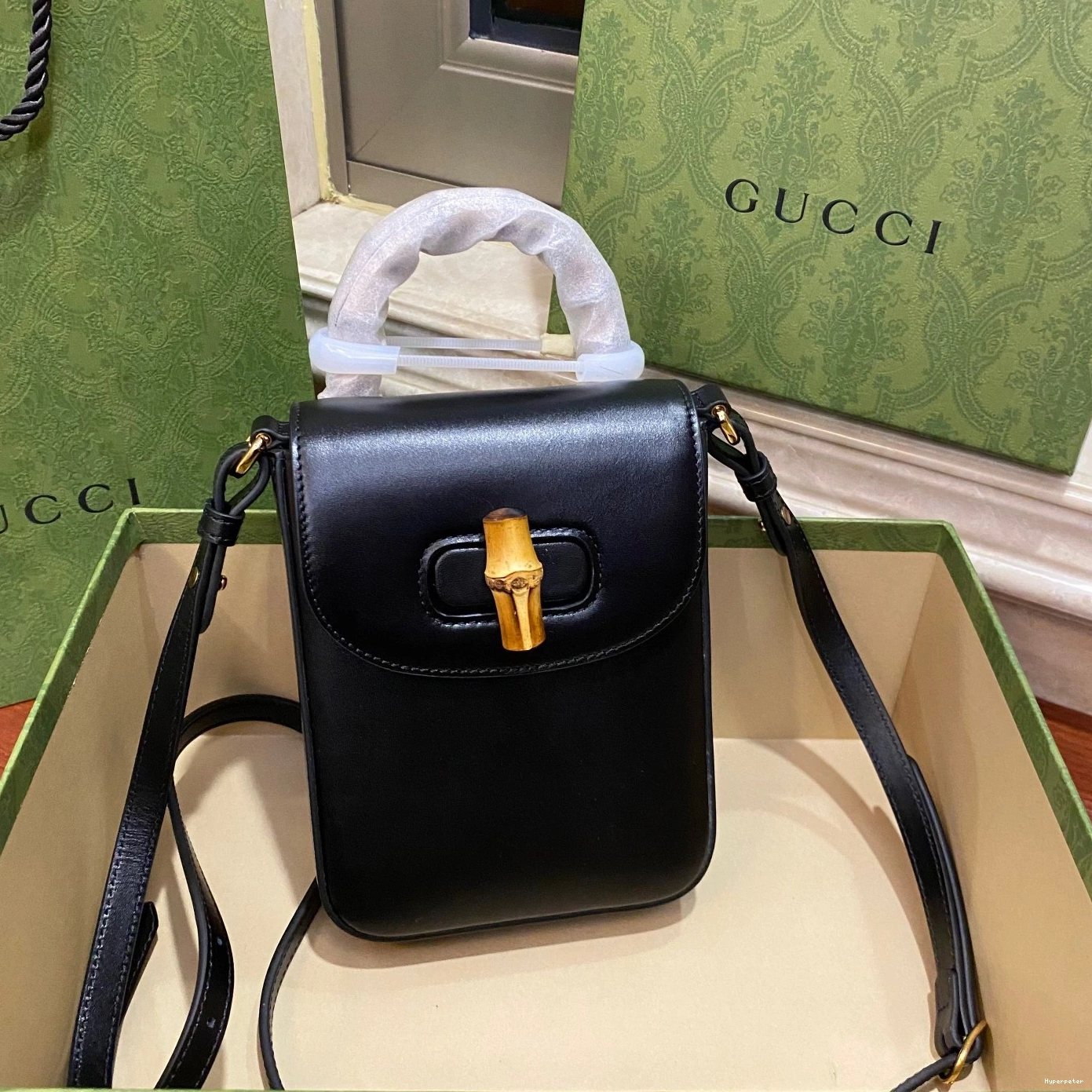 Hyperpeter Bamboo mini handbag Gucci 0810